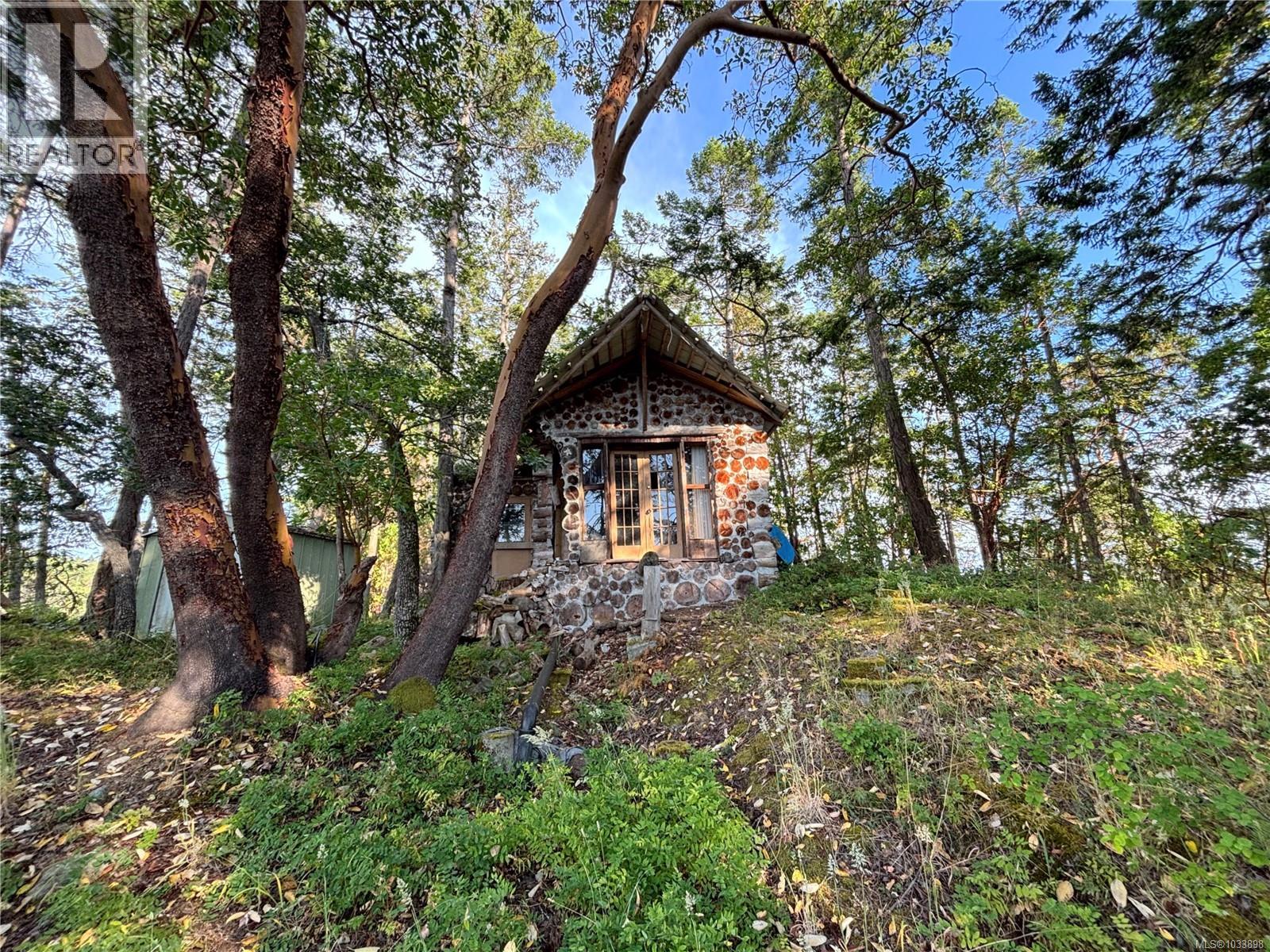 14 Secret Island, Prevost Island, British Columbia  V8K 1X4 - Photo 17 - 1033898