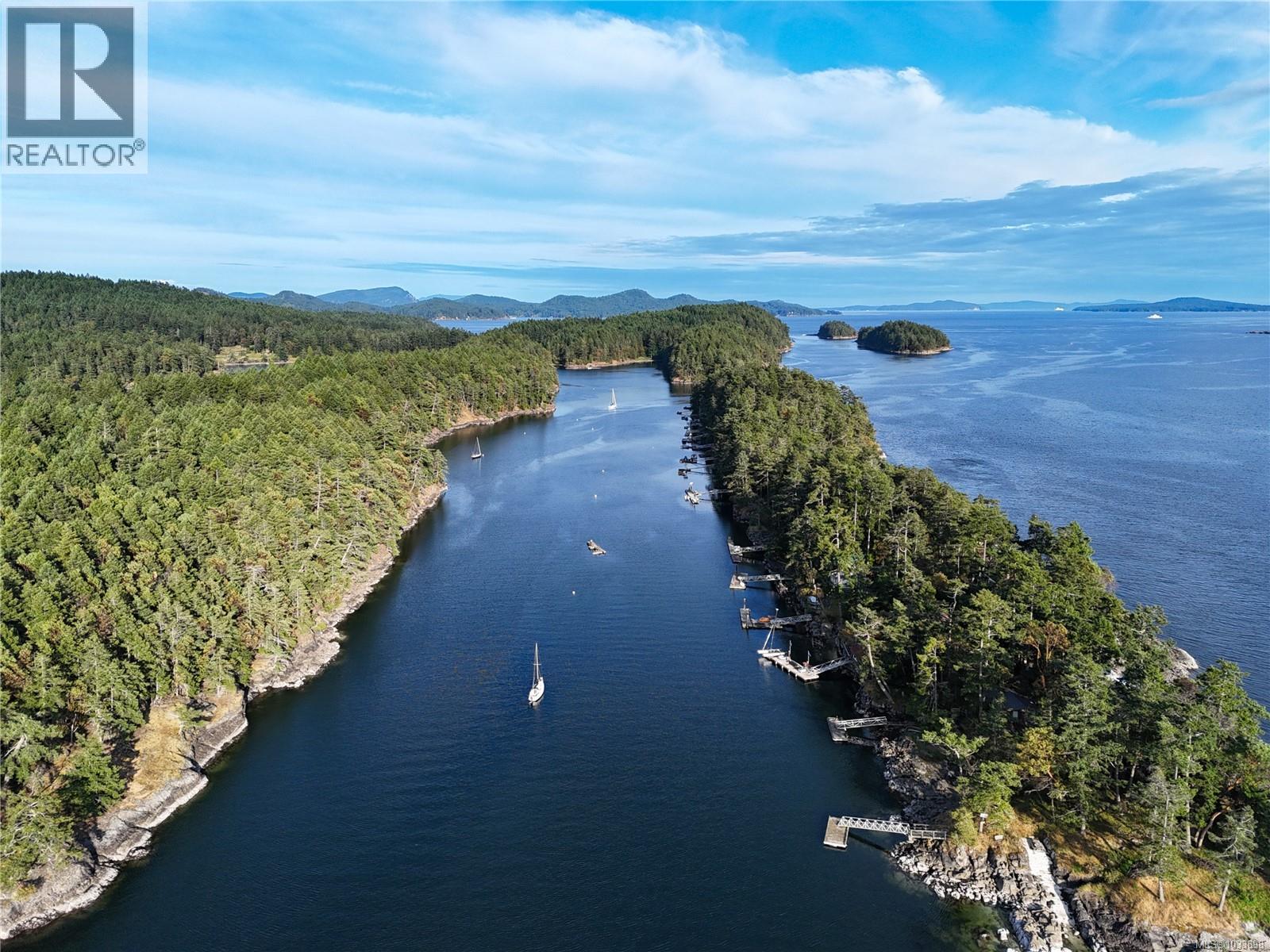 14 Secret Island, Prevost Island, British Columbia  V8K 1X4 - Photo 4 - 1033898