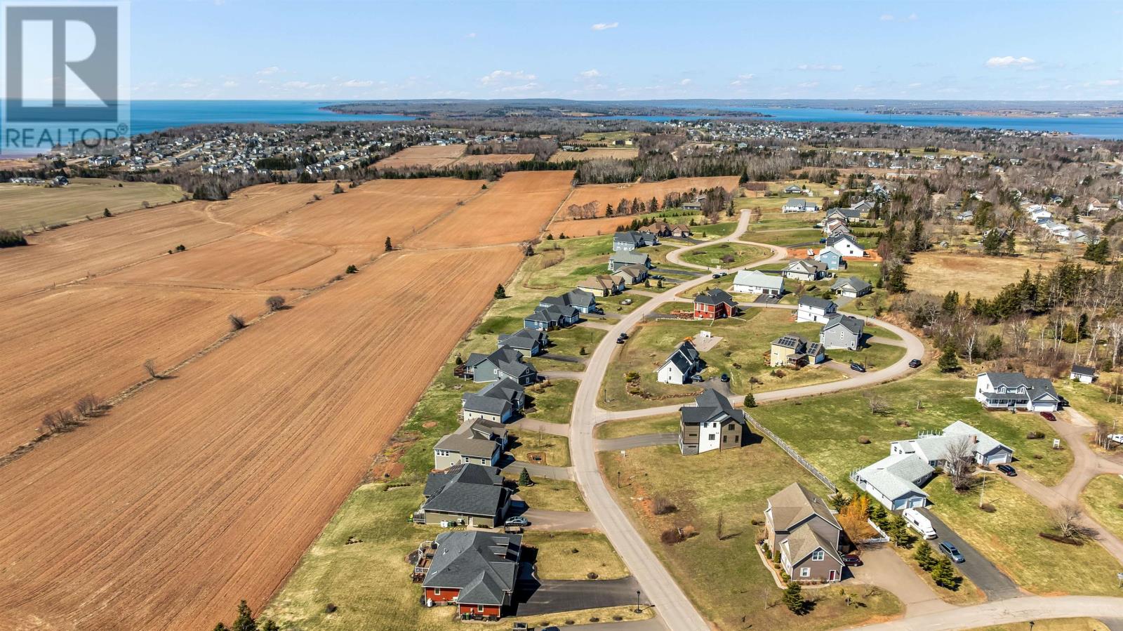 26 Strawberry Lane, Stratford, Prince Edward Island  C1B 1A3 - Photo 48 - 202608955