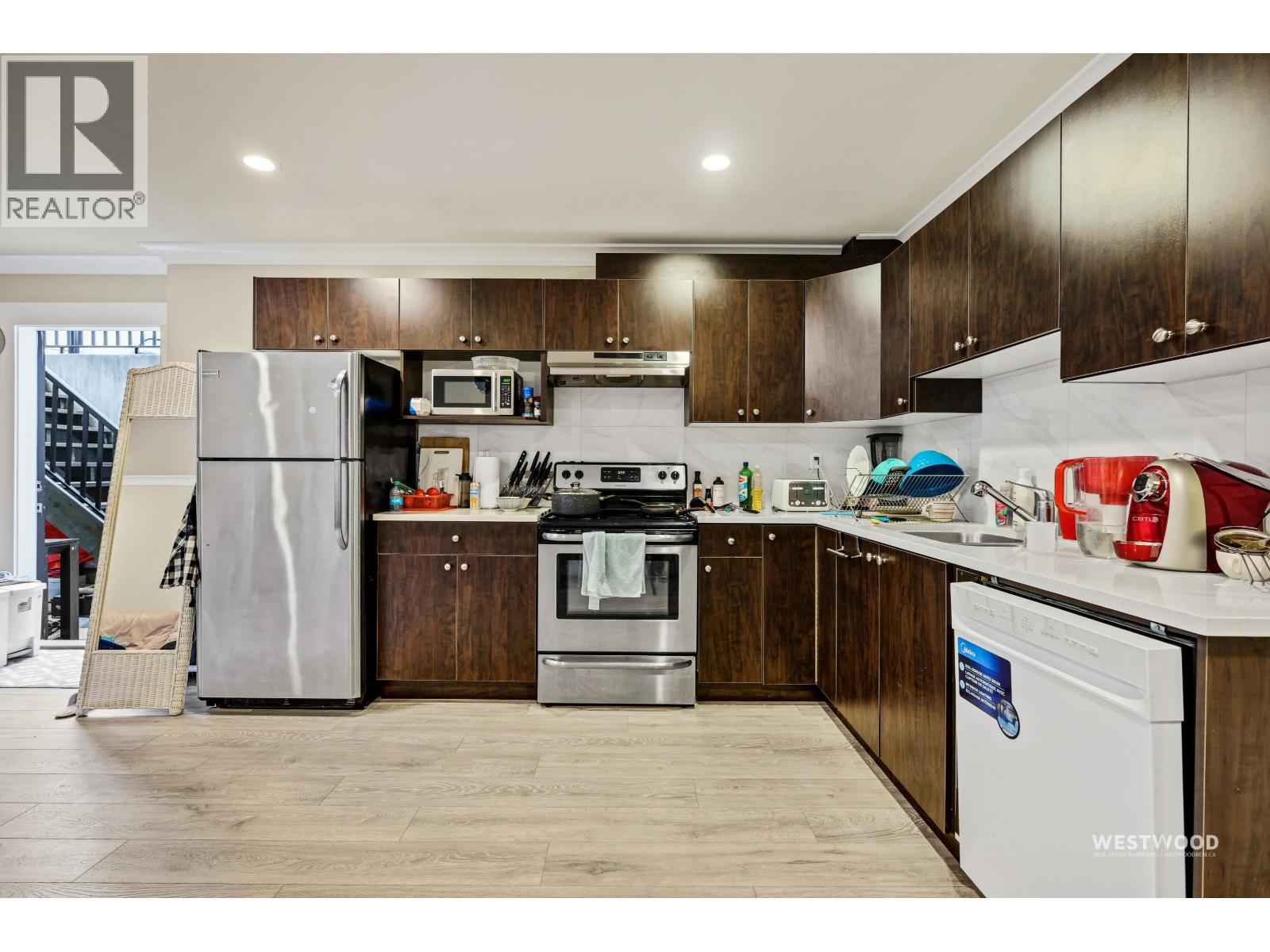 1870 Sperling Avenue, Burnaby, British Columbia  V5B 4K5 - Photo 37 - R3117013