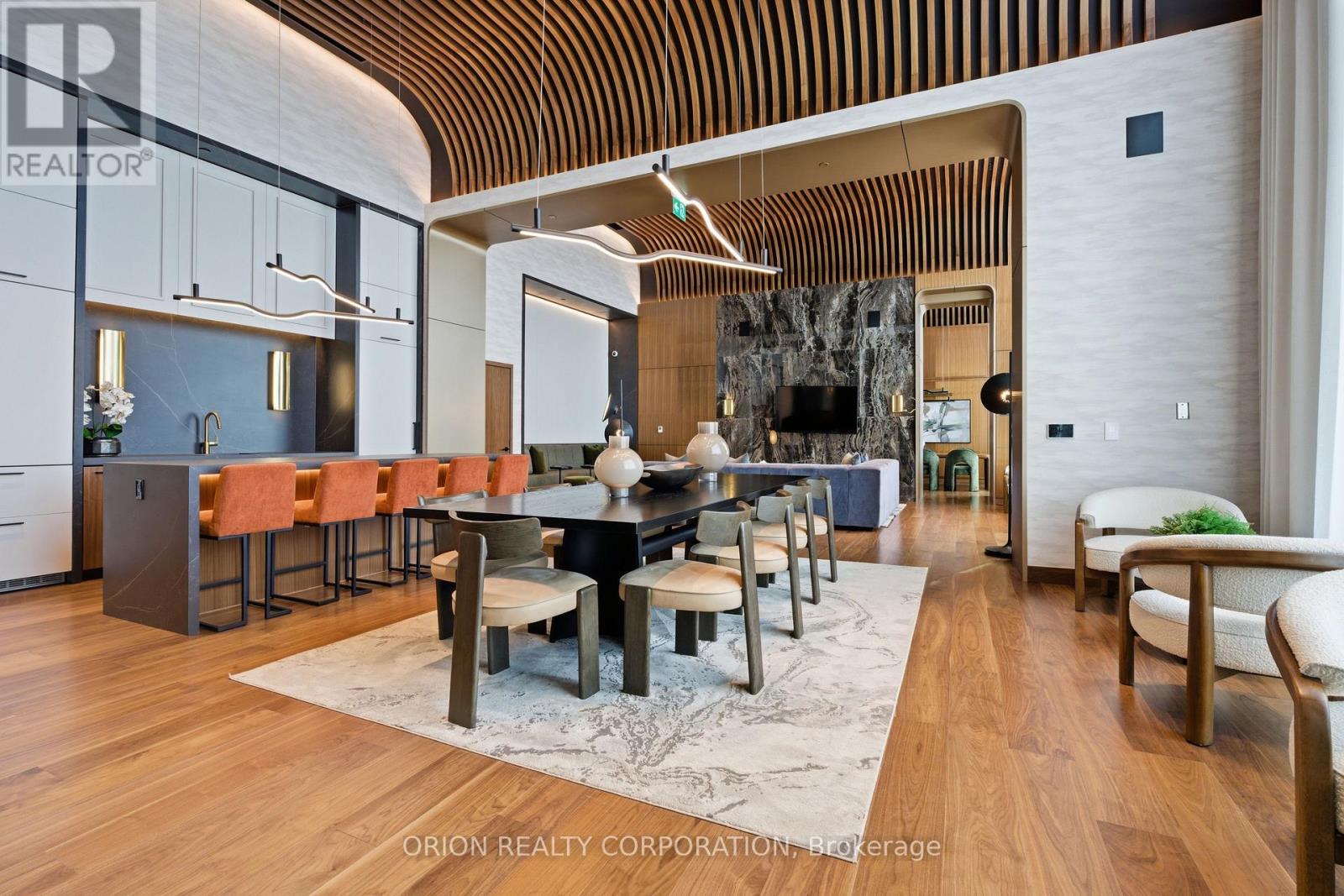 1704 - 3240 William Coltson Avenue, Oakville, Ontario  L6H 8C8 - Photo 10 - W13057668