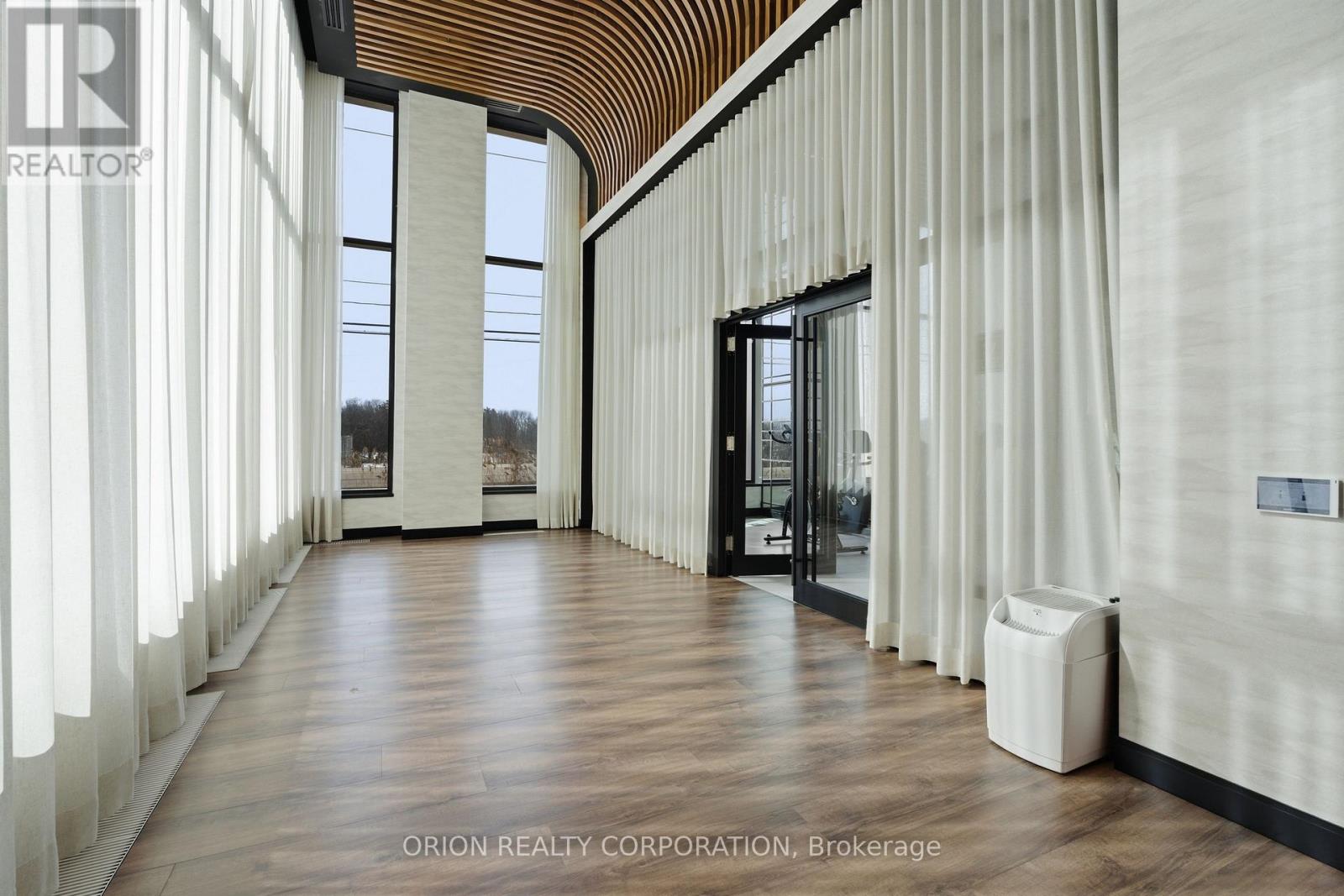 1704 - 3240 William Coltson Avenue, Oakville, Ontario  L6H 8C8 - Photo 13 - W13057668