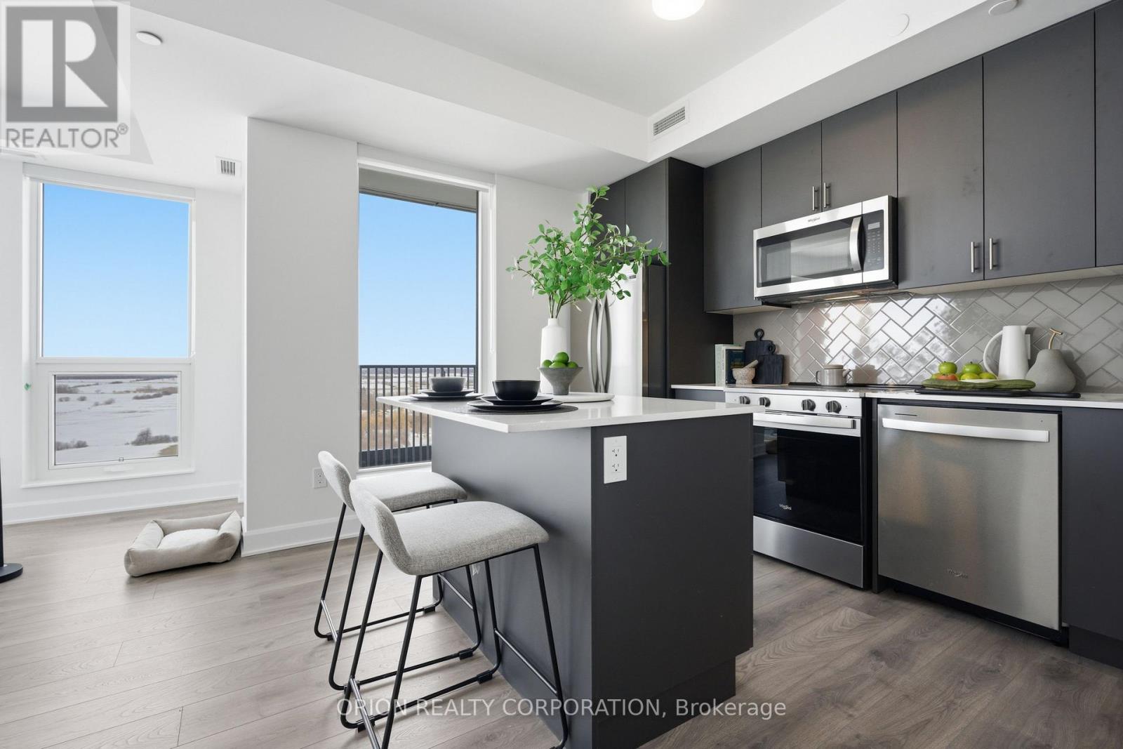 1704 - 3240 William Coltson Avenue, Oakville, Ontario  L6H 8C8 - Photo 34 - W13057668