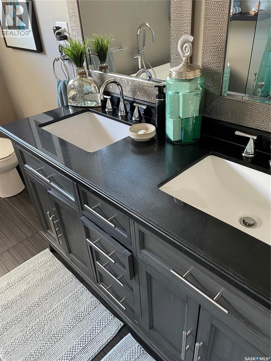 451 Hastings Crescent, Saskatoon, Saskatchewan  S7V 0C8 - Photo 15 - SK034279