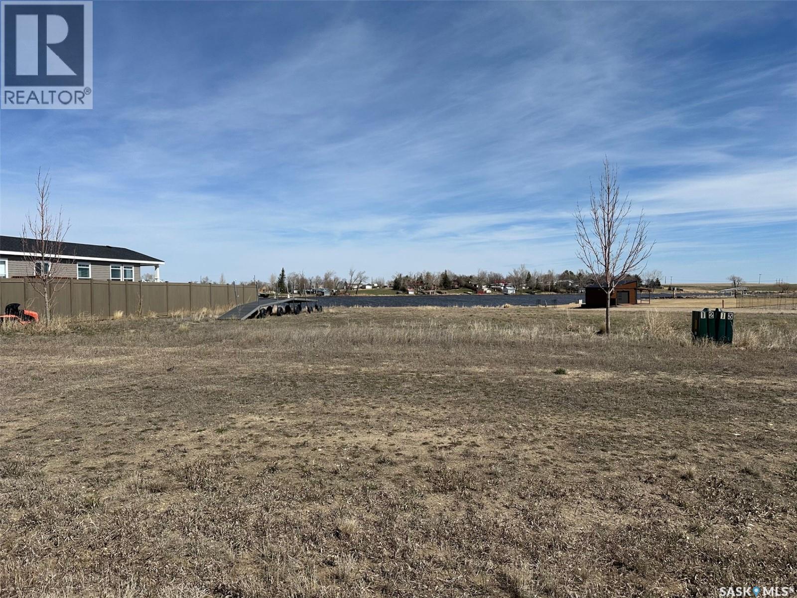 12 Lakeshore Drive, Gravelbourg Rm No. 104, Saskatchewan  S0H 1X0 - Photo 2 - SK034248