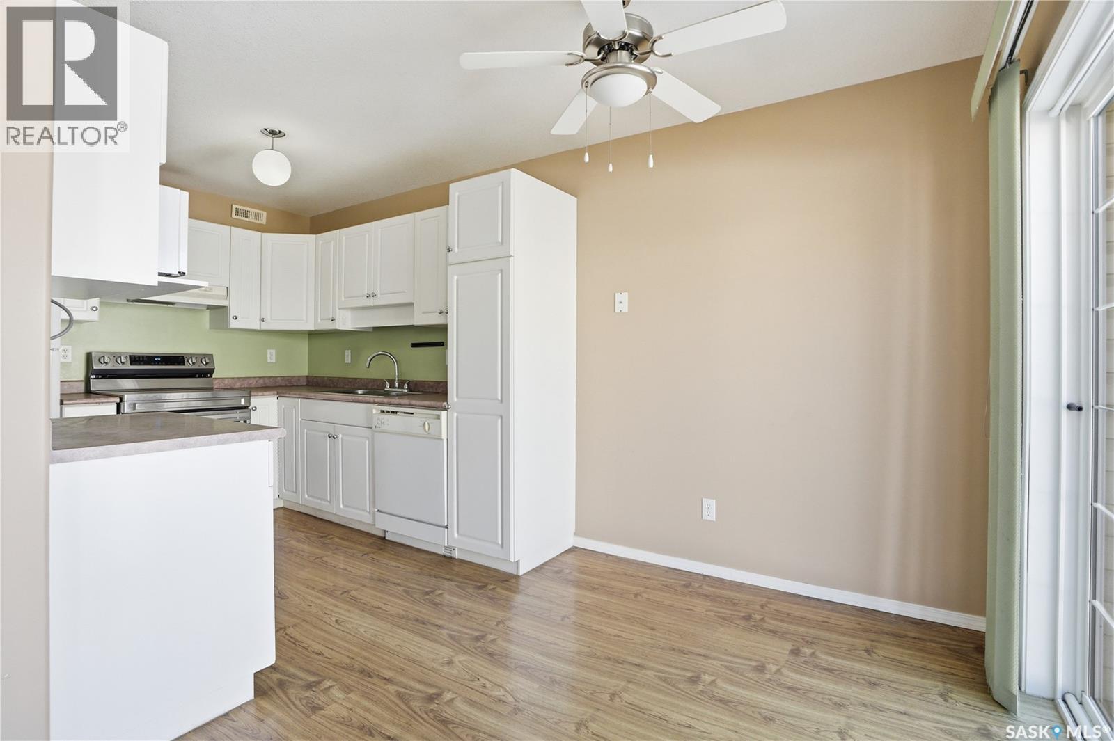 32 111 Fairbrother Crescent, Saskatoon, Saskatchewan  S7S 1L3 - Photo 16 - SK034197