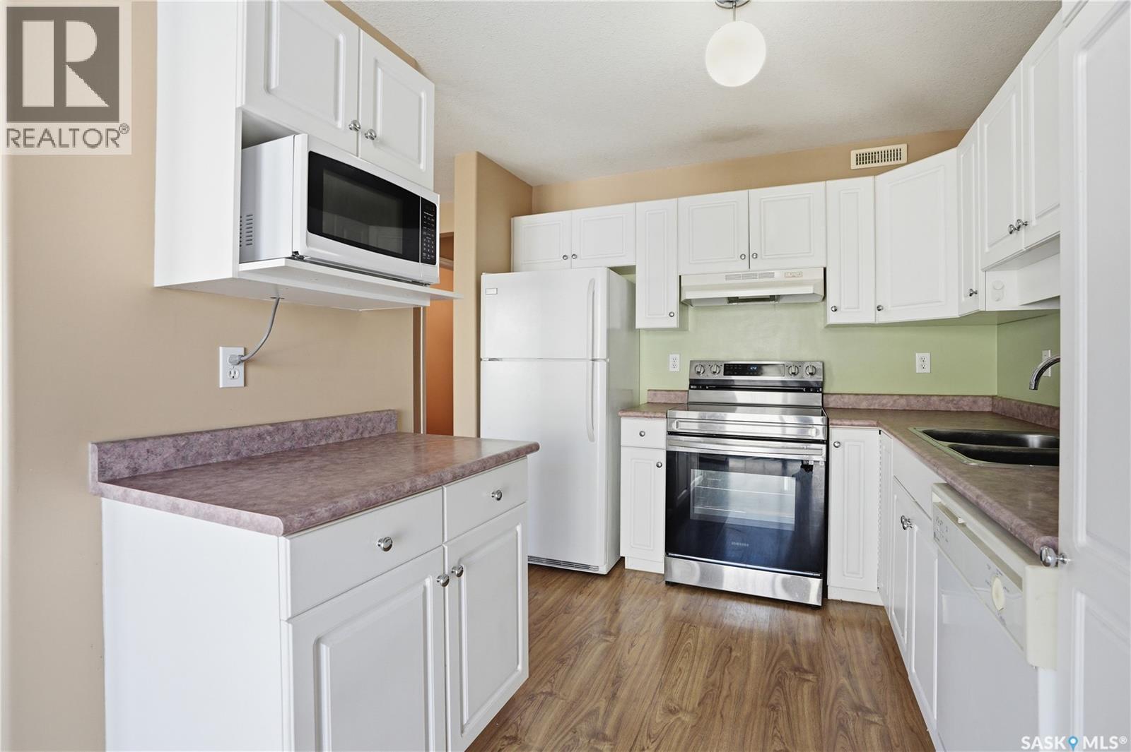 32 111 Fairbrother Crescent, Saskatoon, Saskatchewan  S7S 1L3 - Photo 18 - SK034197