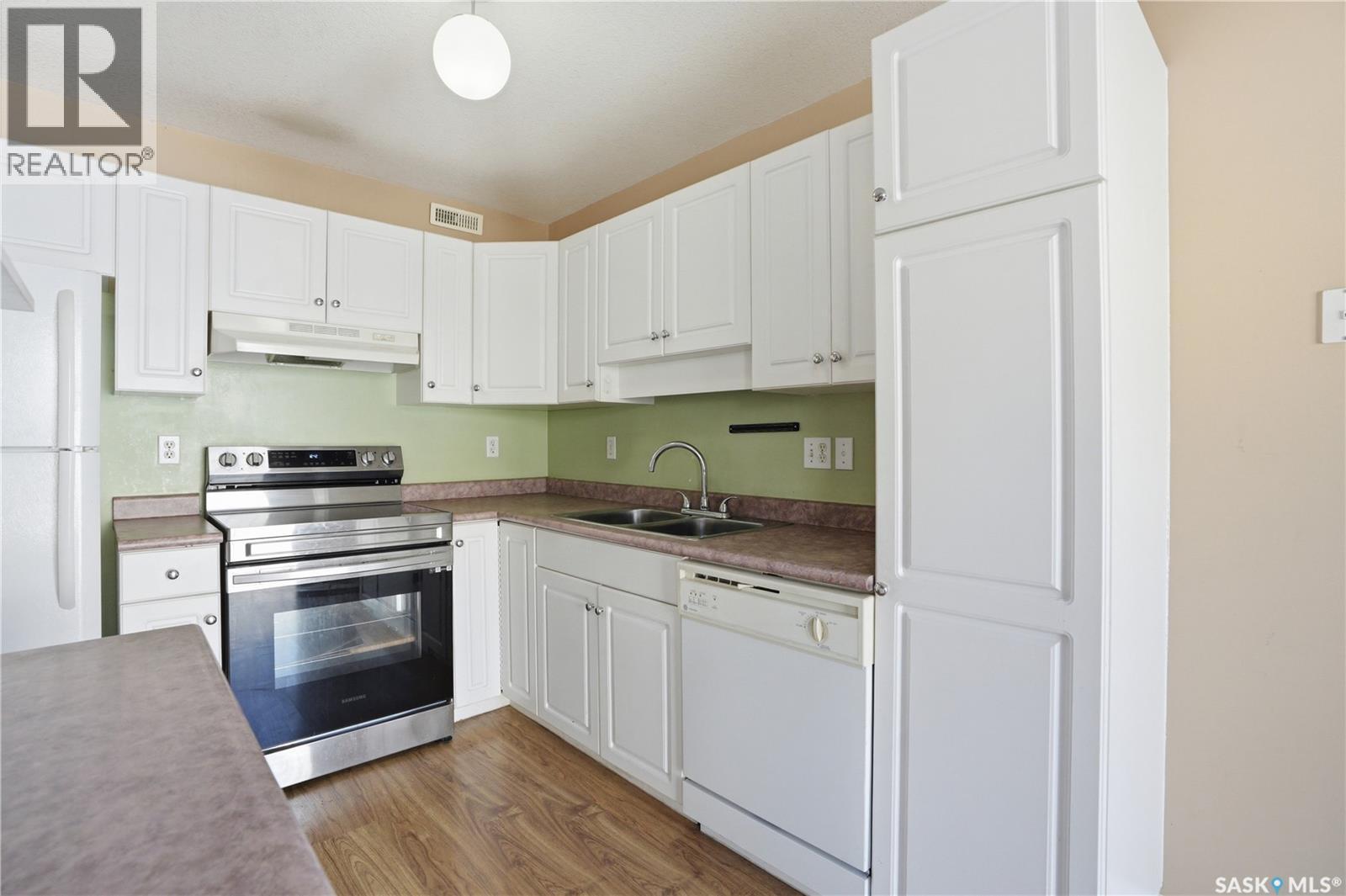 32 111 Fairbrother Crescent, Saskatoon, Saskatchewan  S7S 1L3 - Photo 19 - SK034197