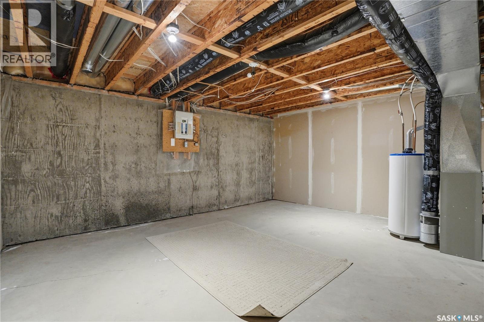 32 111 Fairbrother Crescent, Saskatoon, Saskatchewan  S7S 1L3 - Photo 34 - SK034197