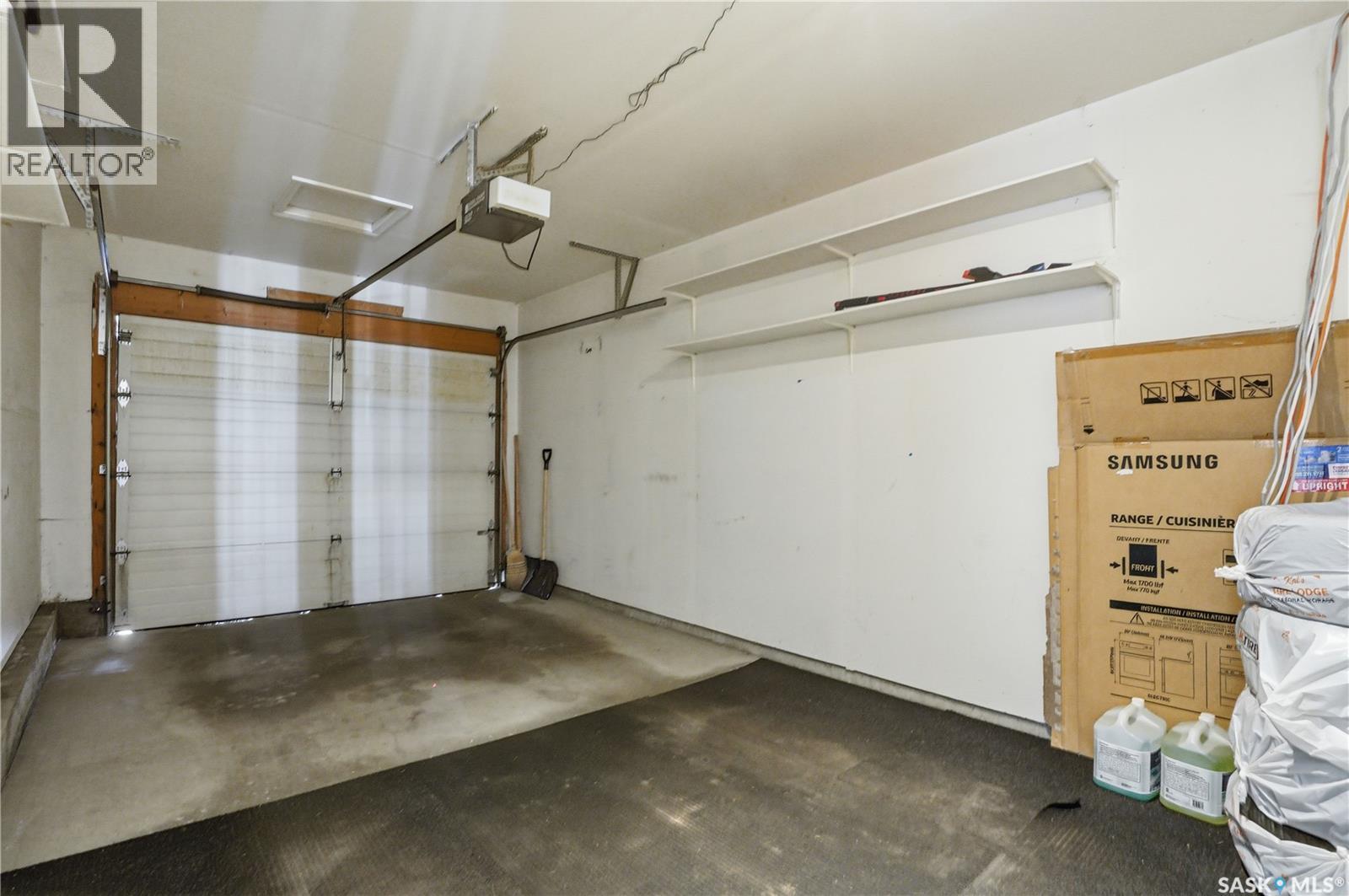 32 111 Fairbrother Crescent, Saskatoon, Saskatchewan  S7S 1L3 - Photo 37 - SK034197