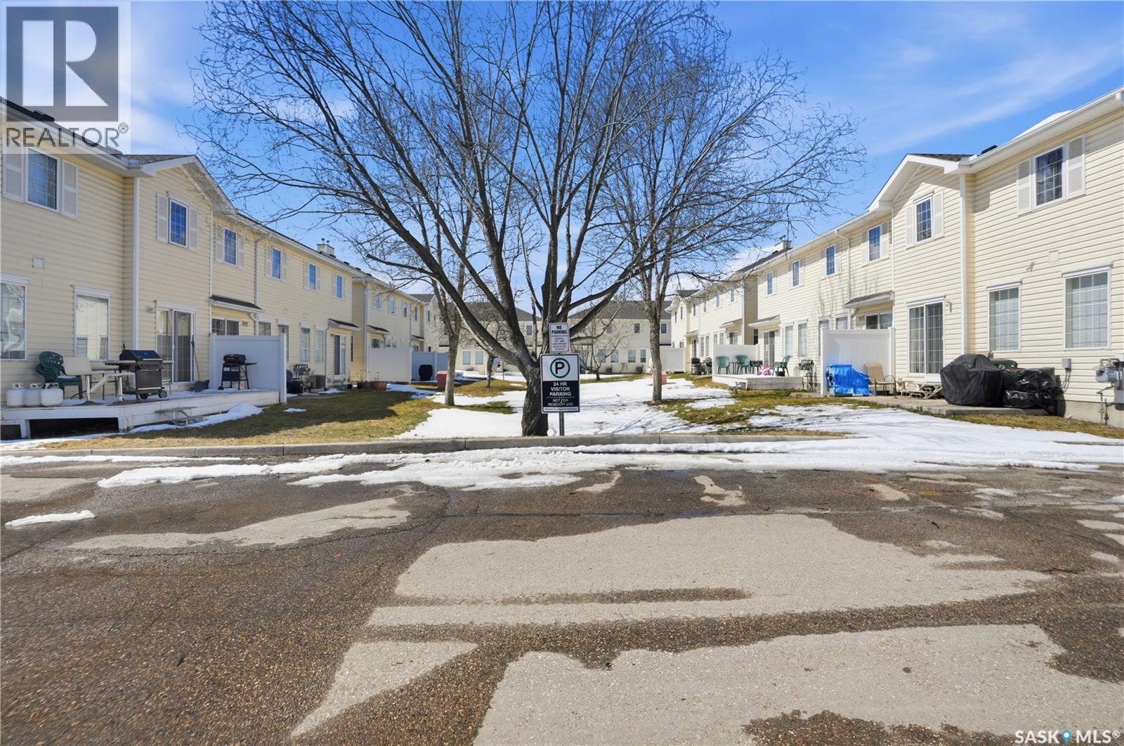 32 111 Fairbrother Crescent, Saskatoon, Saskatchewan  S7S 1L3 - Photo 43 - SK034197