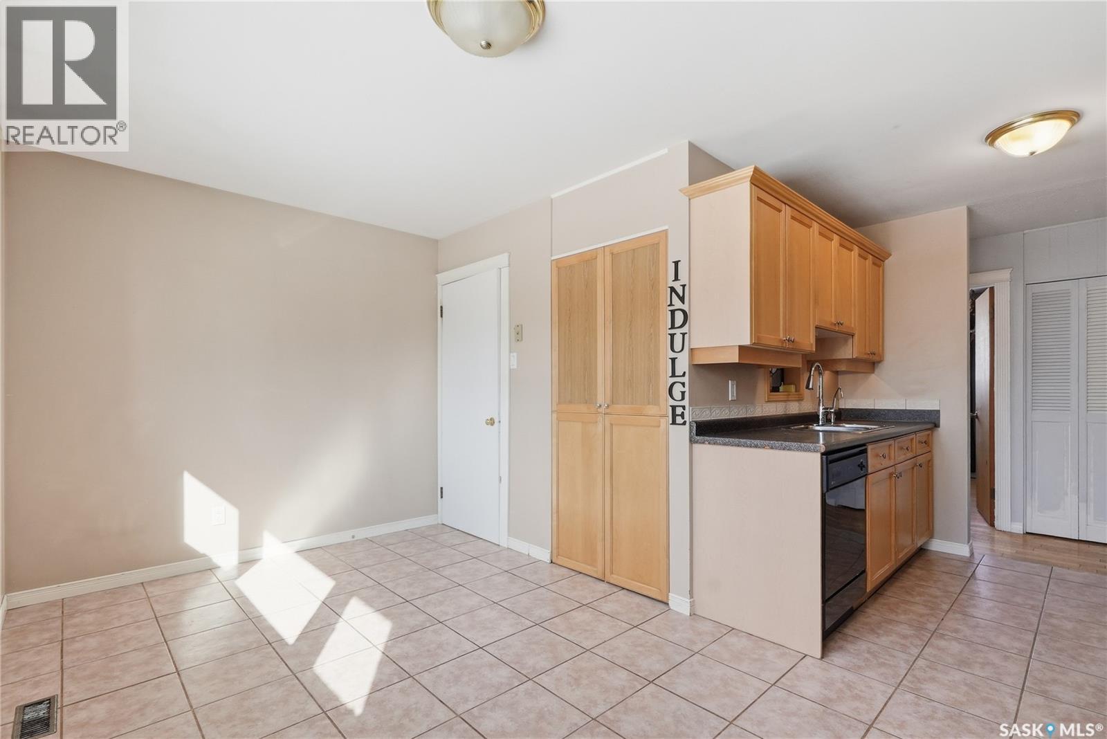 2022 Easthill, Saskatoon, Saskatchewan  S7J 3C7 - Photo 14 - SK034164