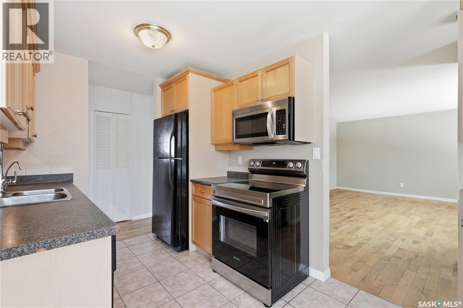 2022 Easthill, Saskatoon, Saskatchewan  S7J 3C7 - Photo 9 - SK034164