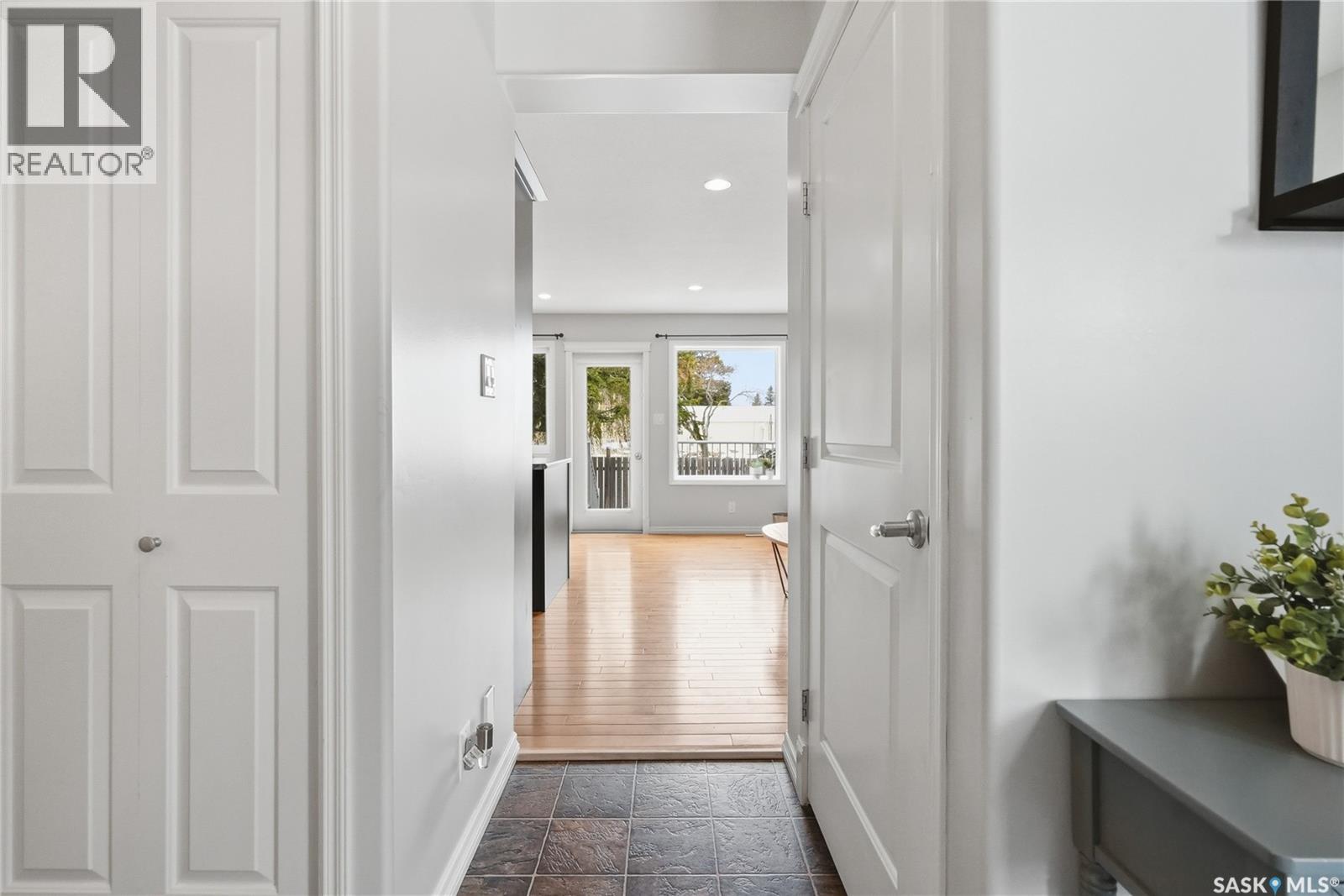 1 5005 Central Avenue, Waldheim, Saskatchewan  S0K 4R0 - Photo 5 - SK034025