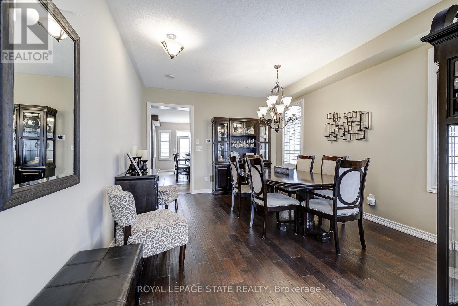 23 Mcknight Avenue, Hamilton, Ontario  L8B 0R5 - Photo 5 - X13057606