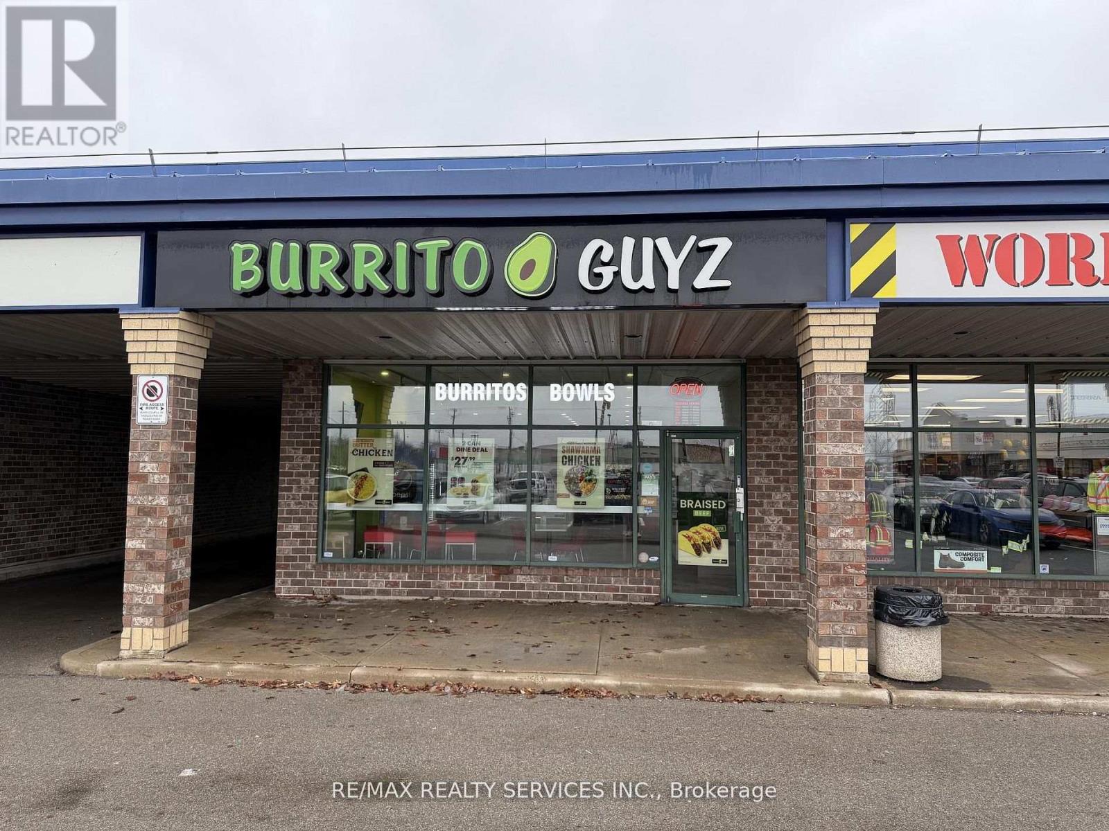 10 - 2255 Barton Street E, Hamilton, Ontario  L8H 7T4 - Photo 1 - X13057618