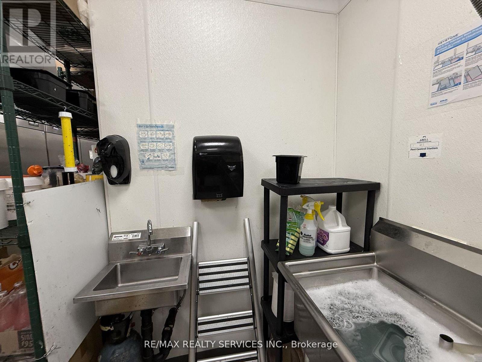 10 - 2255 Barton Street E, Hamilton, Ontario  L8H 7T4 - Photo 17 - X13057618