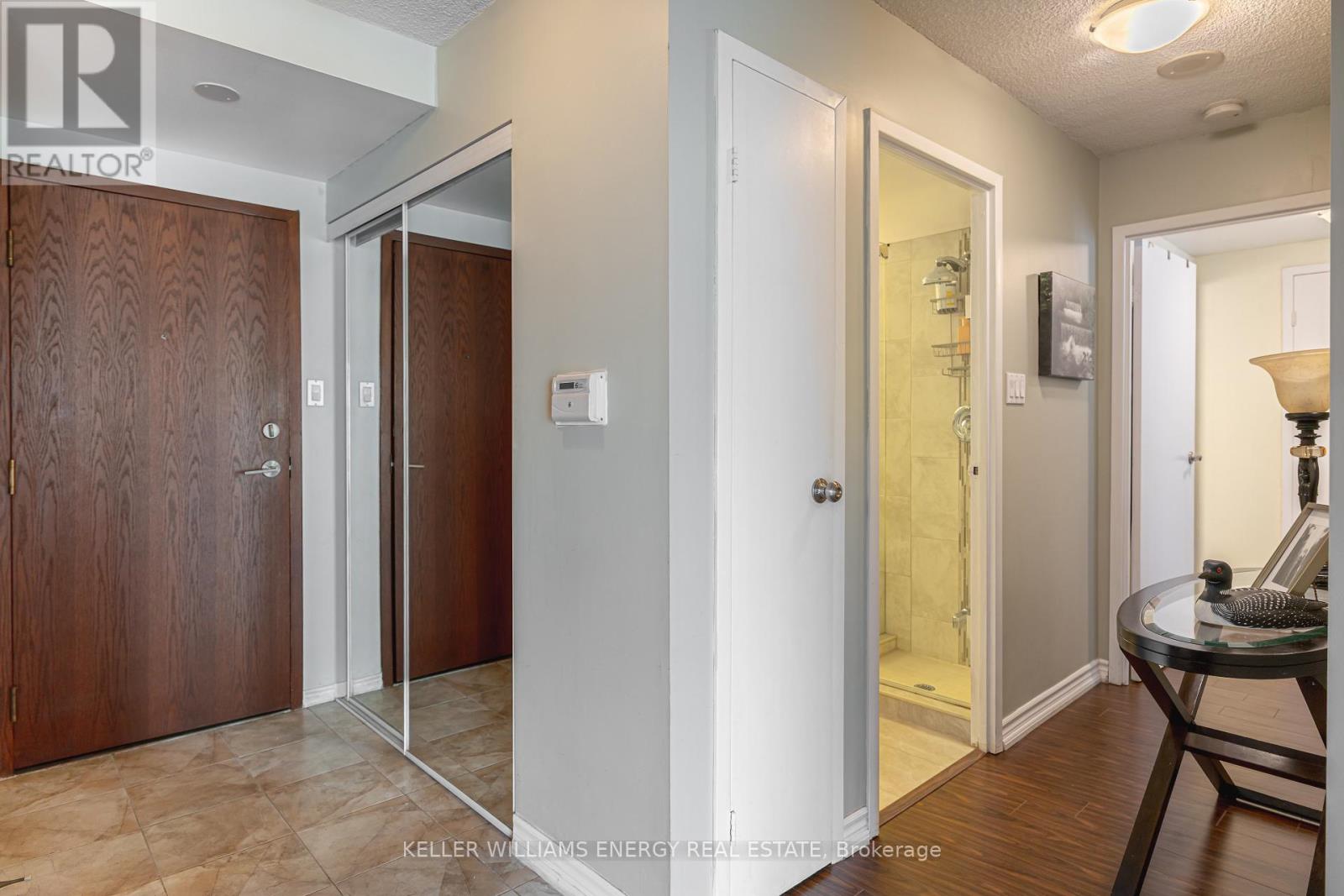 1604 - 10 Yonge Street, Toronto, Ontario  M5E 1R4 - Photo 11 - C12873048