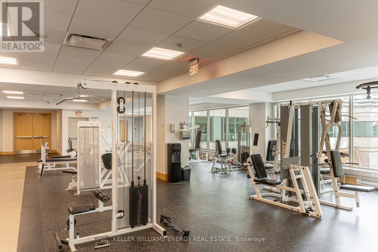 1604 - 10 Yonge Street, Toronto, Ontario  M5E 1R4 - Photo 28 - C12873048