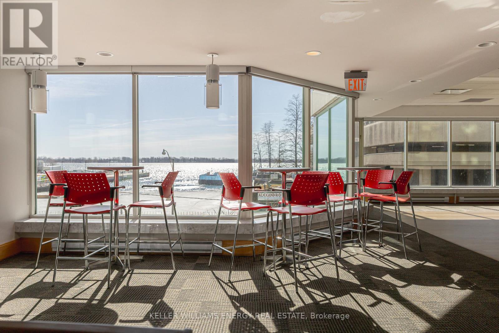 1604 - 10 Yonge Street, Toronto, Ontario  M5E 1R4 - Photo 31 - C12873048