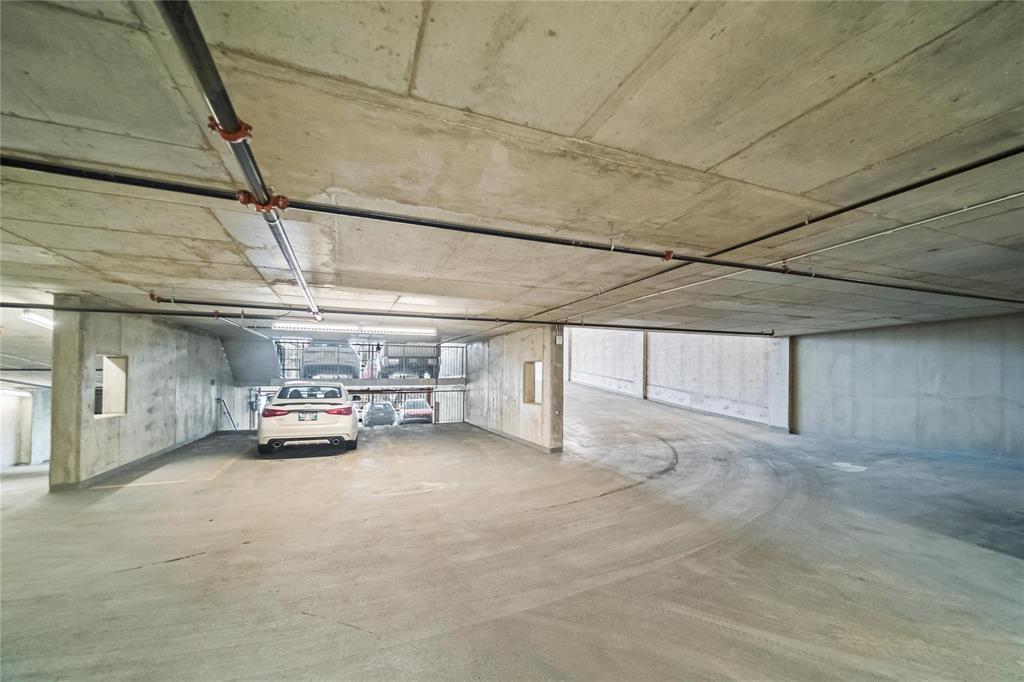 1705 390 Assiniboine Avenue, Winnipeg, Manitoba  R3C 0V2 - Photo 7 - 202608717