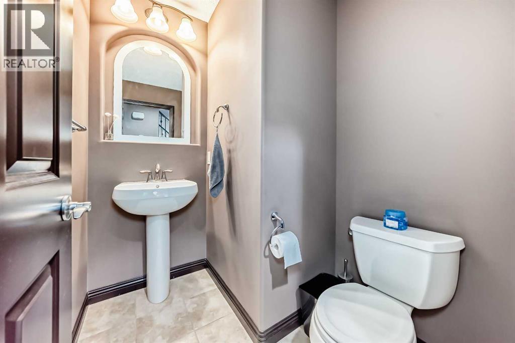 229 Panamount Road Nw, Calgary, Alberta  T3K 0H9 - Photo 16 - A2306162