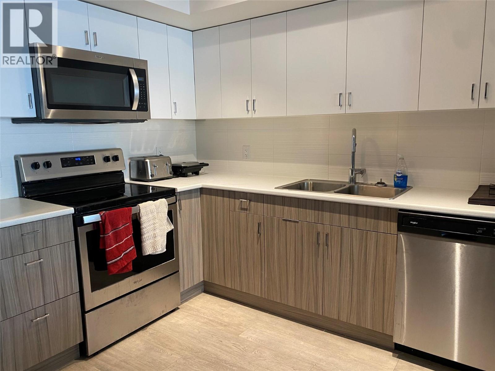 695 Academy Way Unit# 207, Kelowna, British Columbia  V1V 0C7 - Photo 12 - 10385025