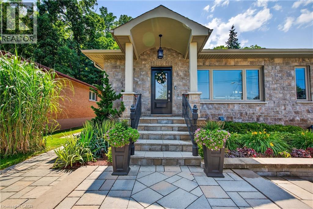 48 Brentwood Drive, Stoney Creek, Ontario  L8G 2W8 - Photo 2 - 40825306