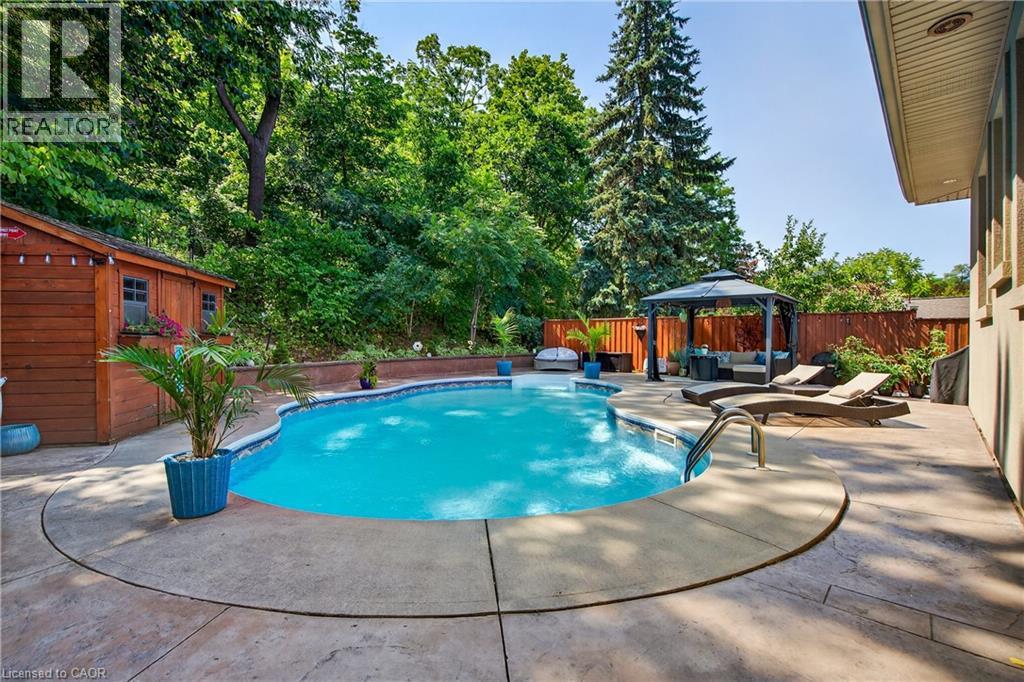 48 Brentwood Drive, Stoney Creek, Ontario  L8G 2W8 - Photo 3 - 40825306