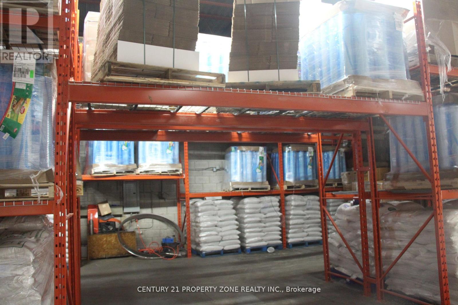 53 & 54 - 173 Advance Boulevard, Brampton, Ontario  L6T 4Z7 - Photo 10 - W12960362