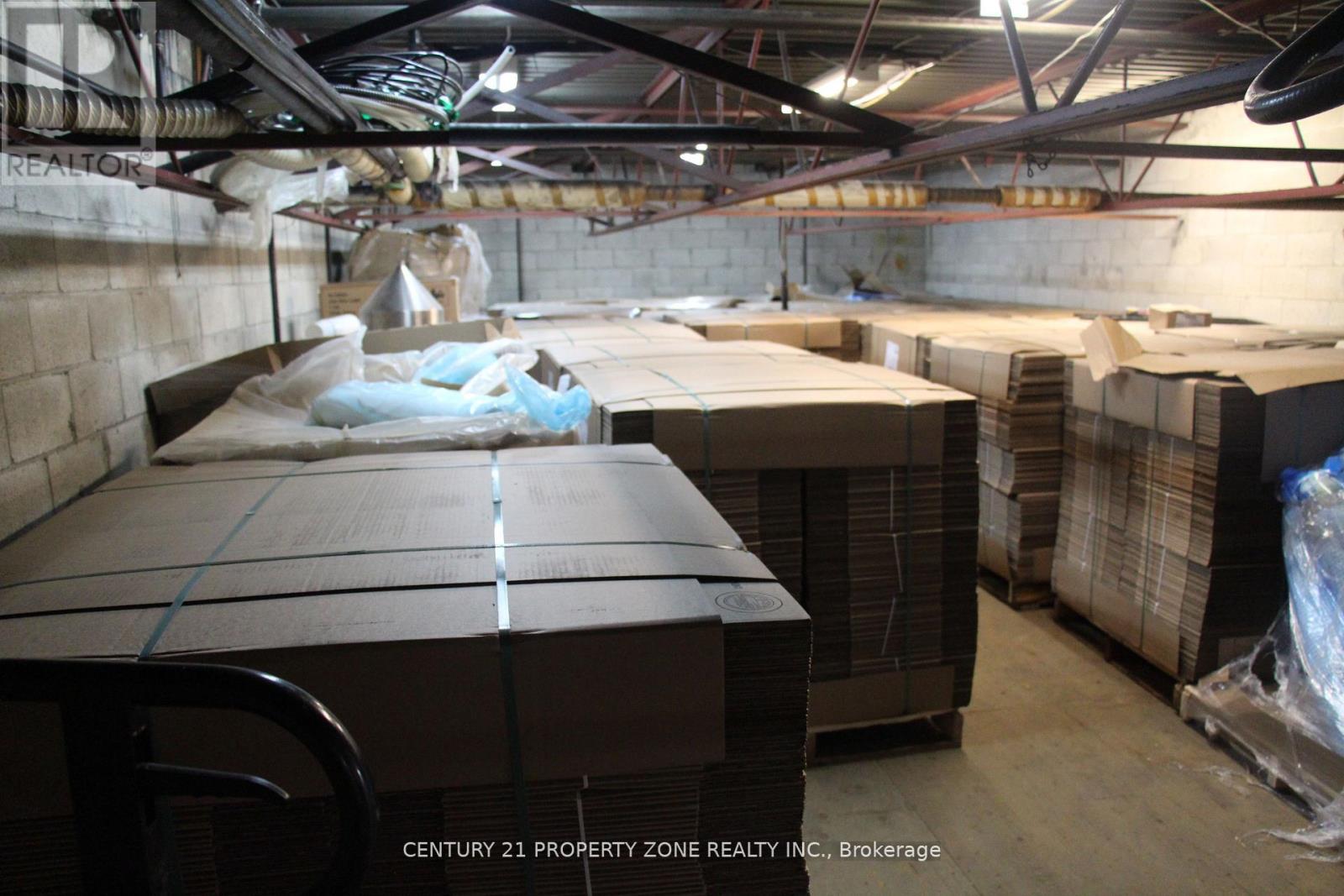 53 & 54 - 173 Advance Boulevard, Brampton, Ontario  L6T 4Z7 - Photo 7 - W12960362