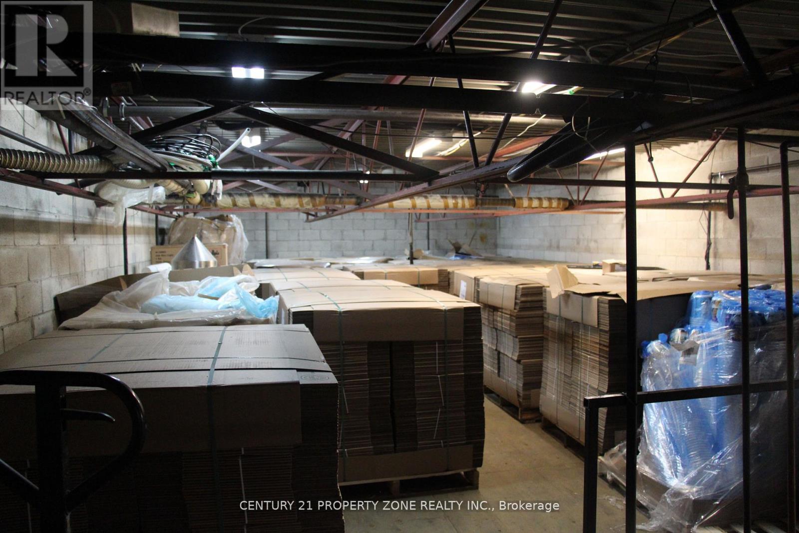 53 & 54 - 173 Advance Boulevard, Brampton, Ontario  L6T 4Z7 - Photo 6 - W12960362