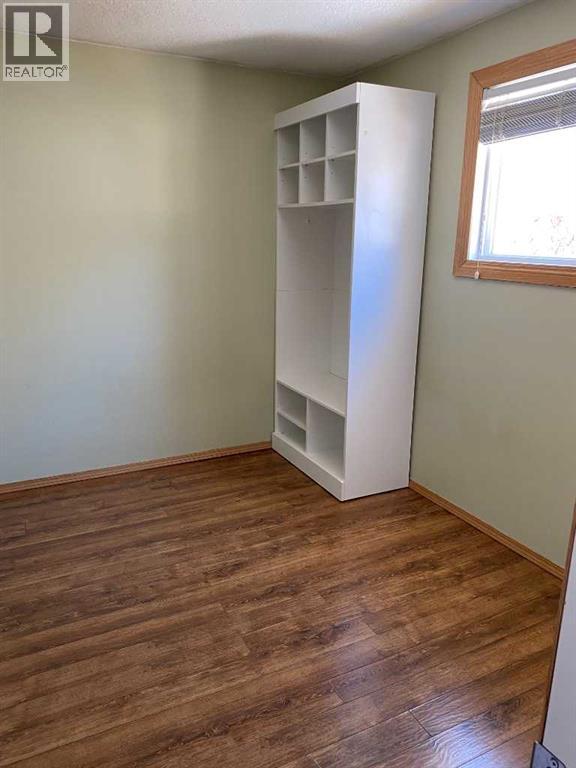 221 2nd Avenue SW, Manning, Alberta  T0H 2M0 - Photo 12 - A2305497