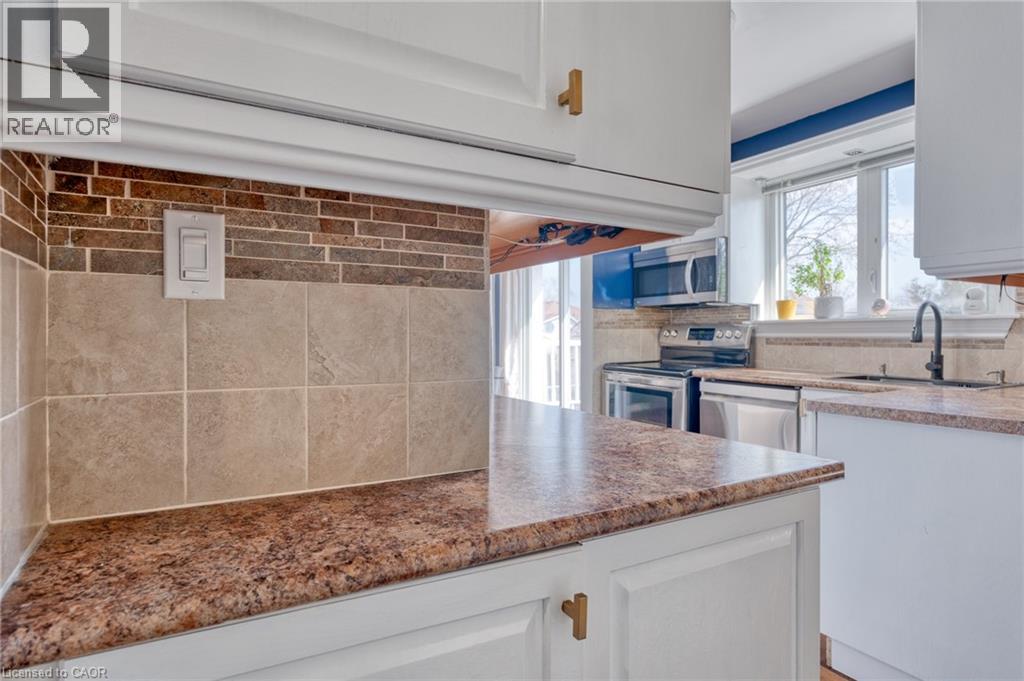 256 Gray Road, Stoney Creek, Ontario  L8E 1V1 - Photo 18 - 40811641