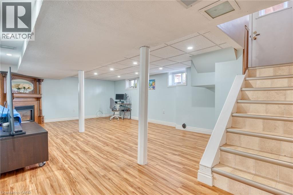 256 Gray Road, Stoney Creek, Ontario  L8E 1V1 - Photo 22 - 40811641