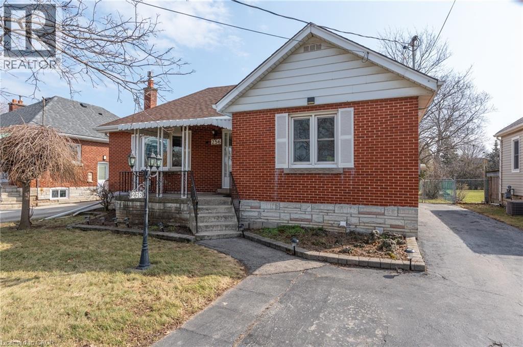 256 Gray Road, Stoney Creek, Ontario  L8E 1V1 - Photo 4 - 40811641