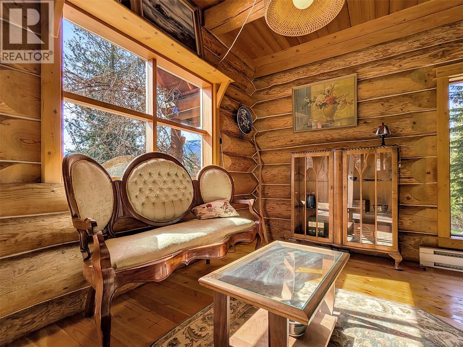 8907 Martens Road, Slocan, British Columbia  V0G 2C0 - Photo 12 - 10384864