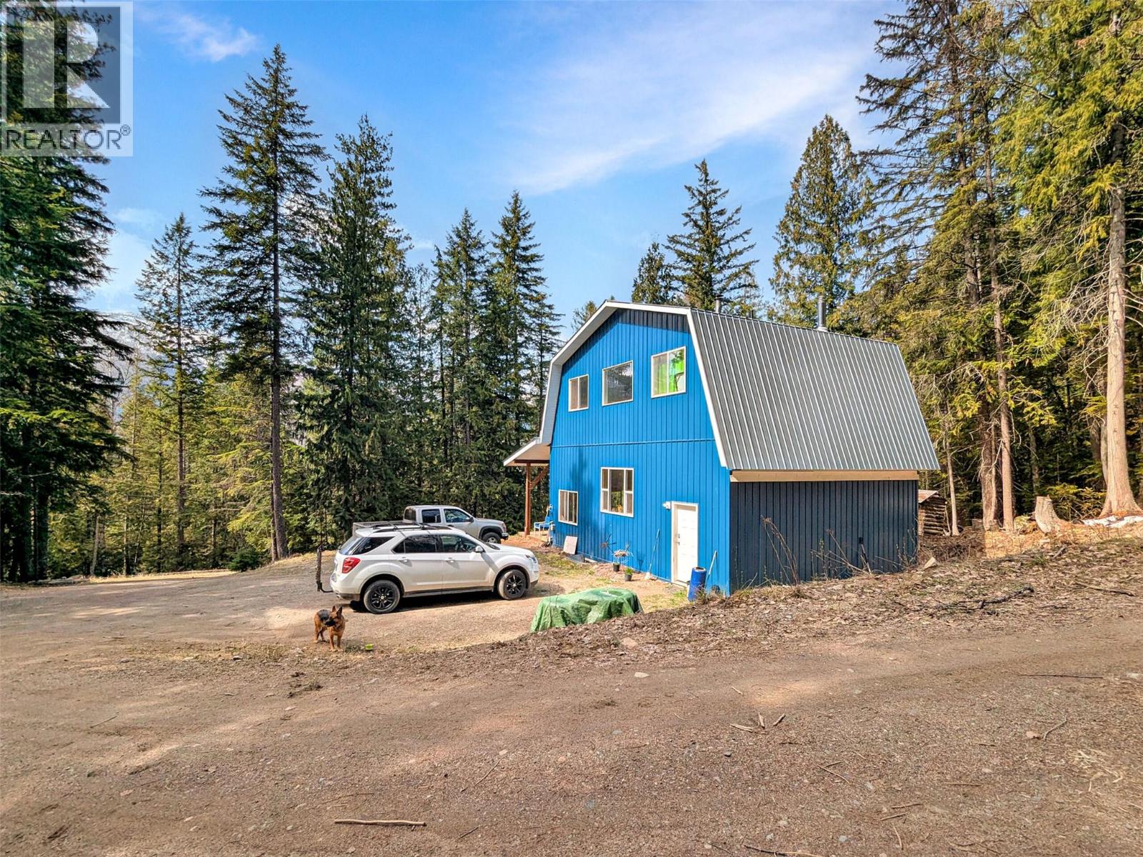 8907 Martens Road, Slocan, British Columbia