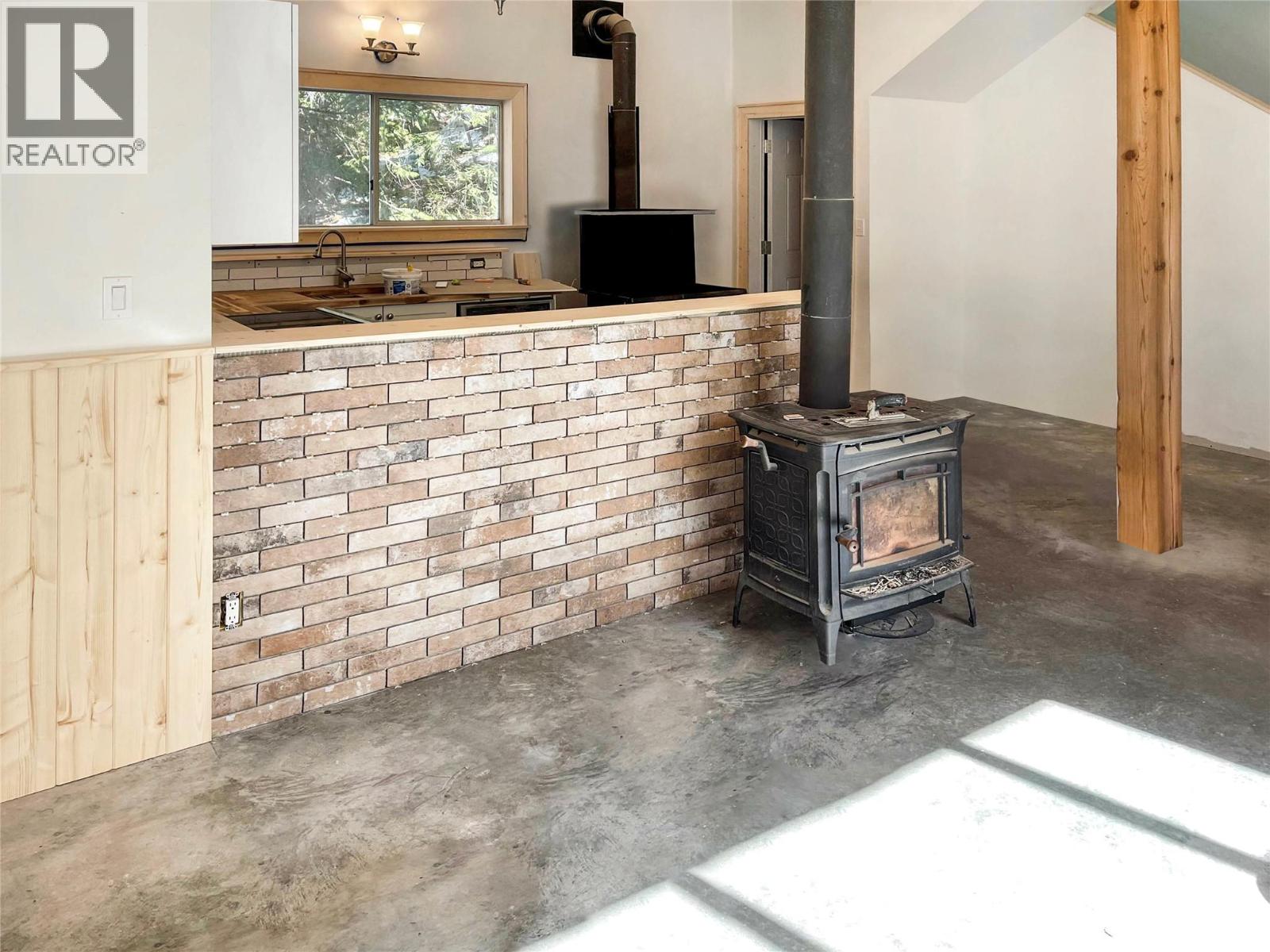 8907 Martens Road, Slocan, British Columbia  V0G 2C0 - Photo 38 - 10384864