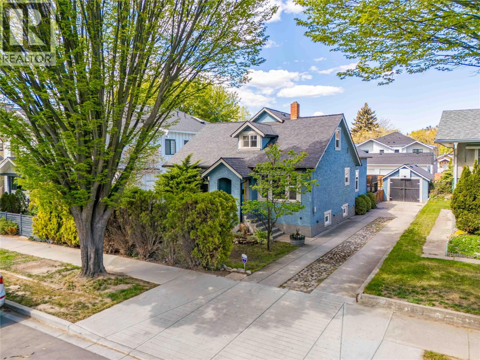 756 Stockwell Avenue, Kelowna, British Columbia