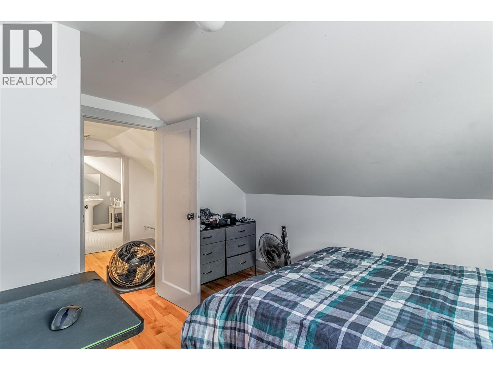 756 Stockwell Avenue, Kelowna, British Columbia  V1Y 6V9 - Photo 28 - 10385072
