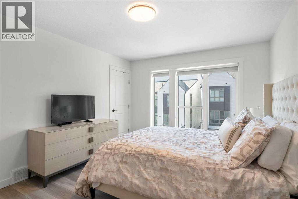 244 Sovereign Common Sw, Calgary, Alberta  T3C 3Y3 - Photo 26 - A2296048