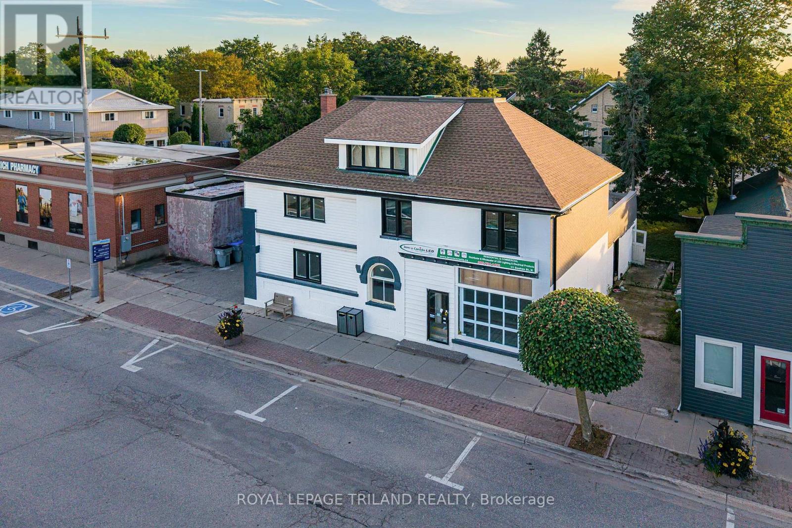 11 Goshen Street N, Bluewater, Ontario  N0M 2T0 - Photo 37 - X13057766