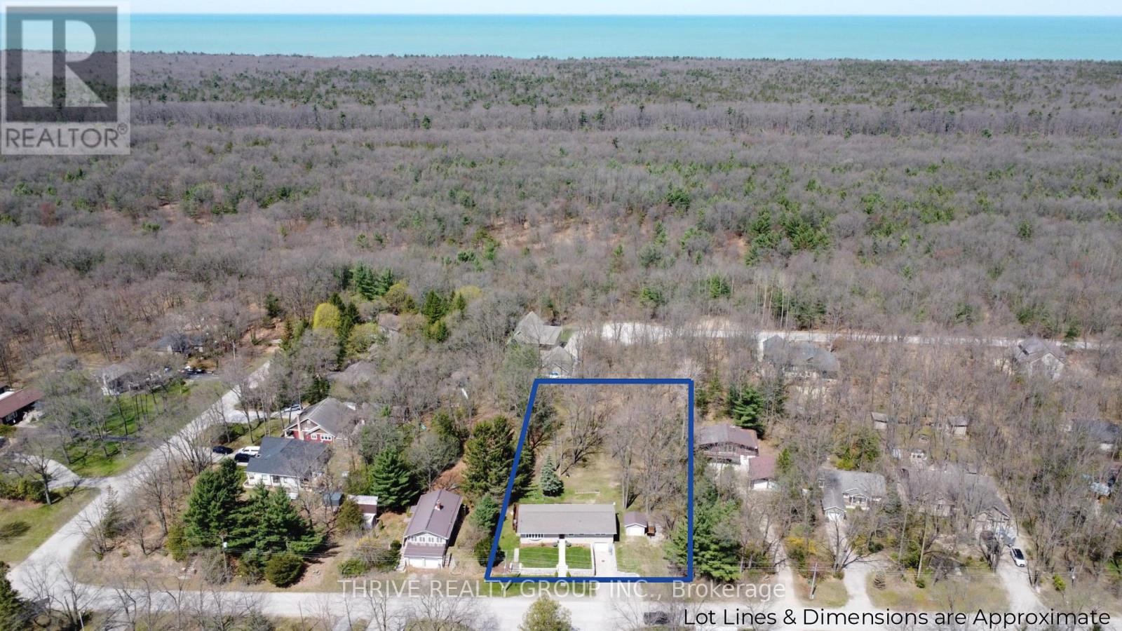 9650 JOANNE AVENUE, Lambton Shores, Ontario