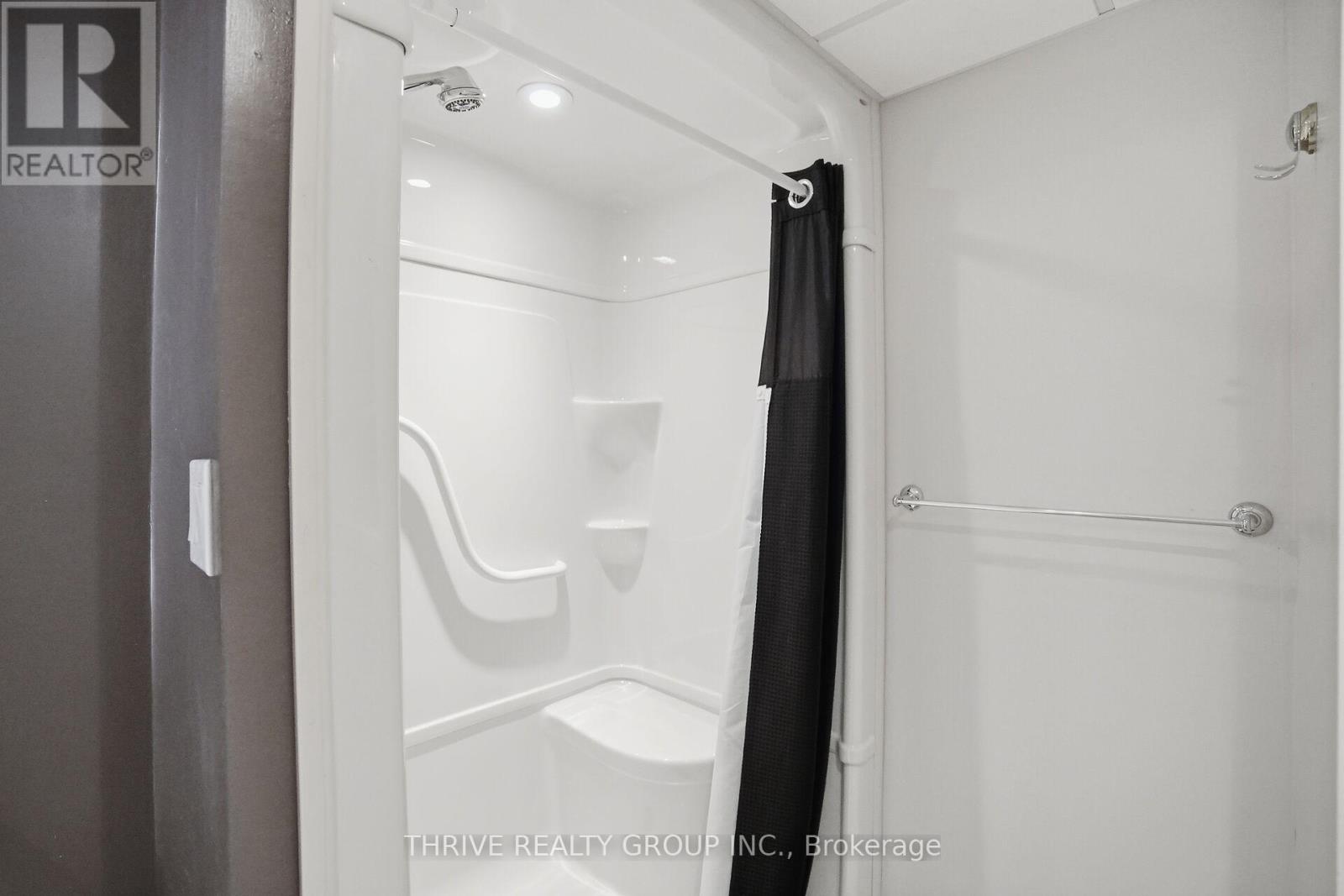 9650 Joanne Avenue, Lambton Shores, Ontario  N0M 1T0 - Photo 36 - X13057872