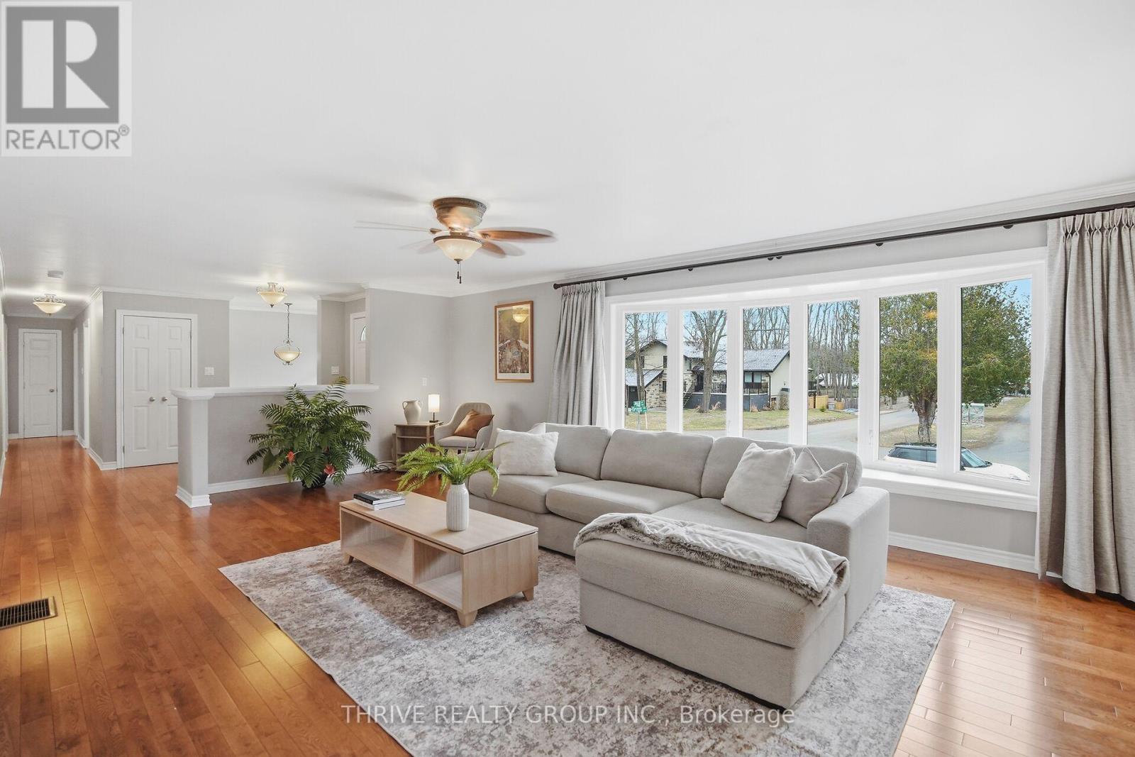 9650 Joanne Avenue, Lambton Shores, Ontario  N0M 1T0 - Photo 8 - X13057872