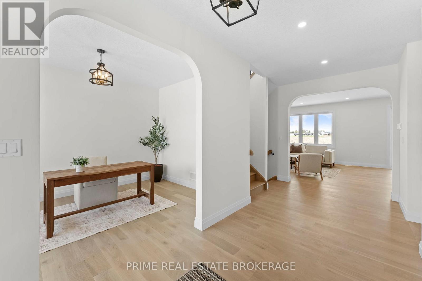 61 Hardy Drive, Strathroy-Caradoc, Ontario  N7G 0G2 - Photo 5 - X13057876