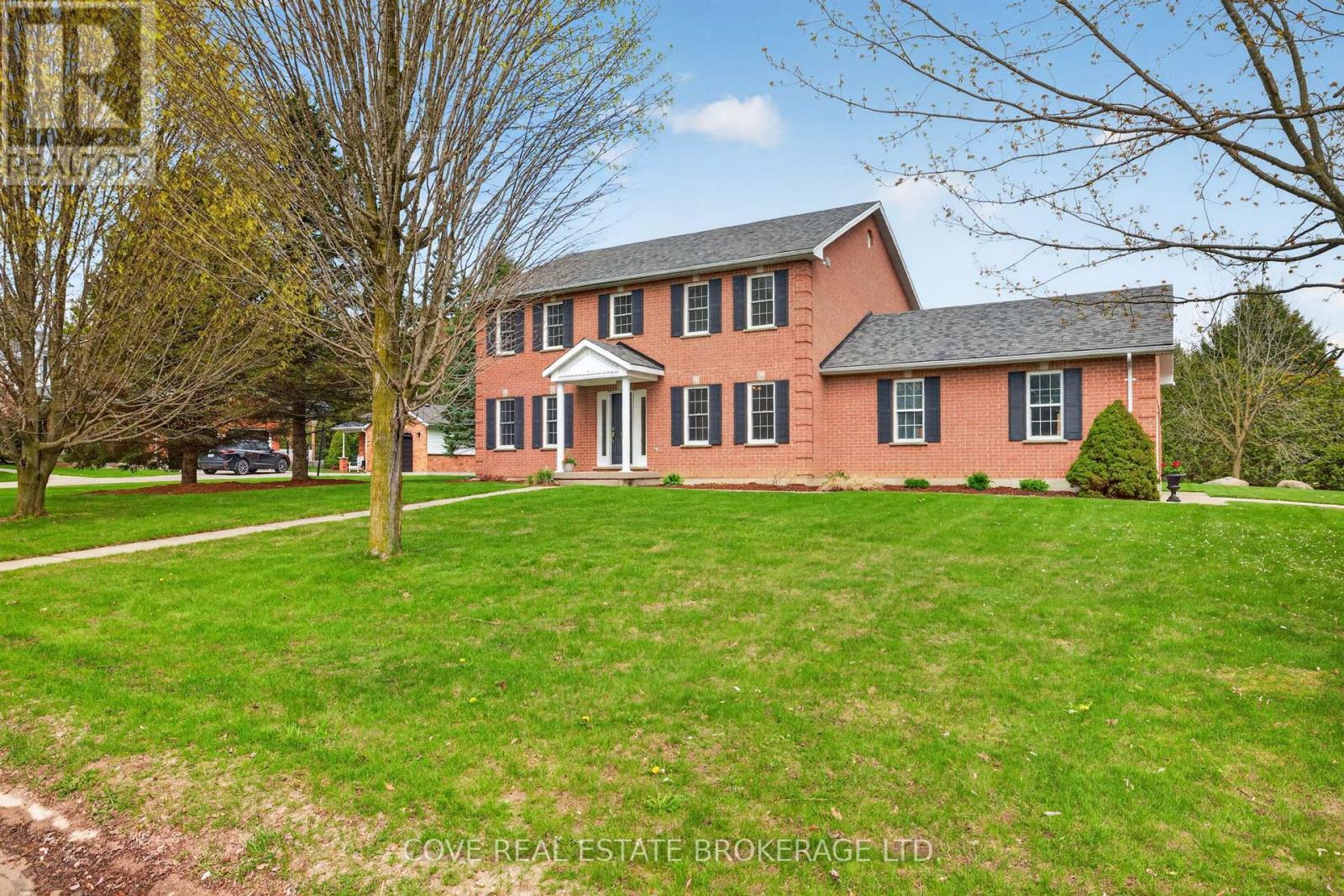 $1,075,000149 Salisbury Drive, Middlesex Centre, Ontario
