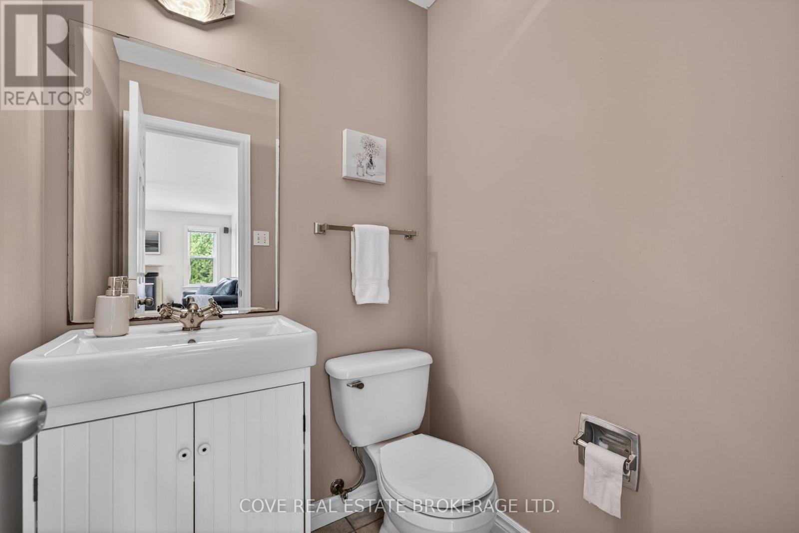 149 Salisbury Drive, Middlesex Centre, Ontario  N0M 1P0 - Photo 13 - X13057910