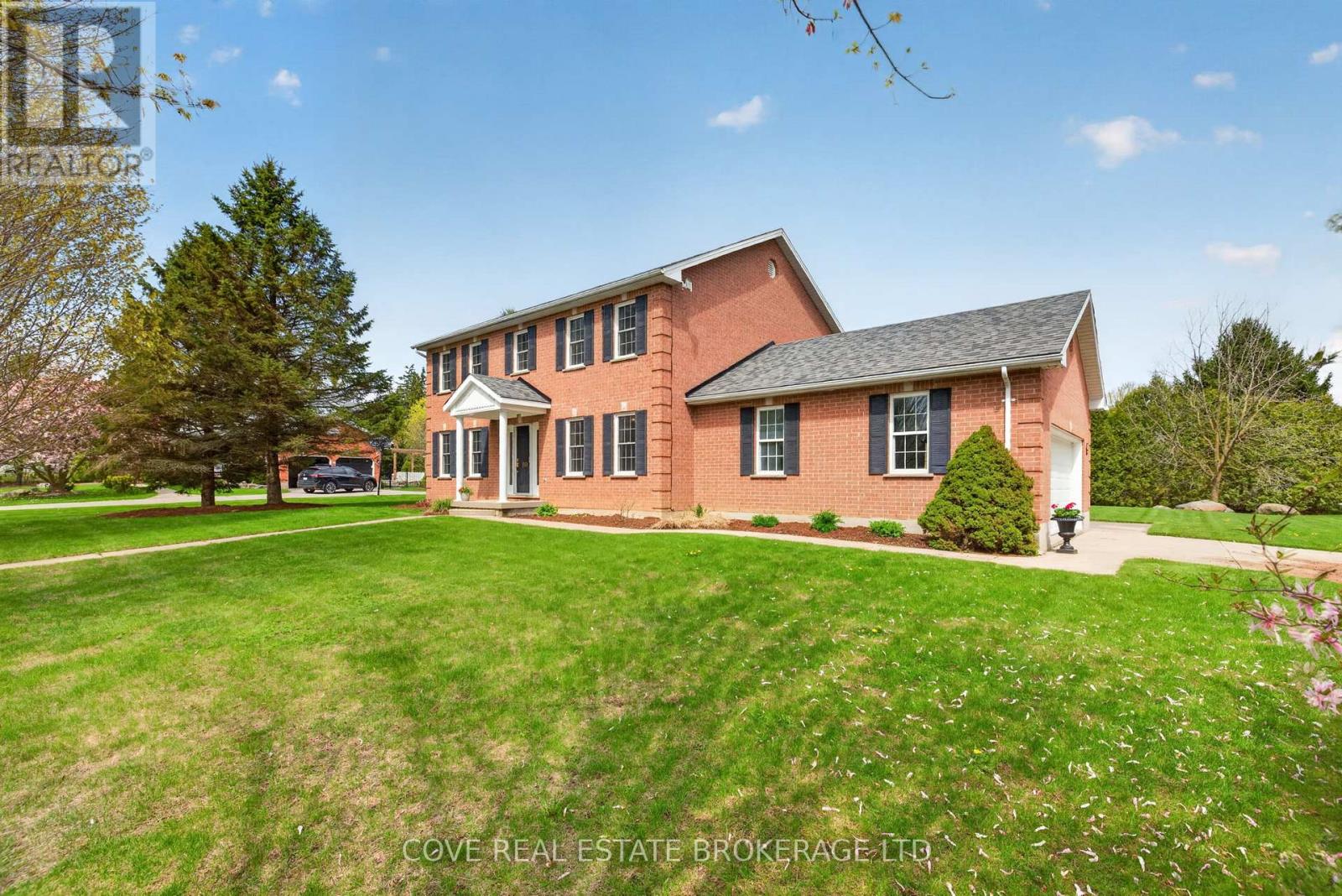 149 Salisbury Drive, Middlesex Centre, Ontario  N0M 1P0 - Photo 3 - X13057910